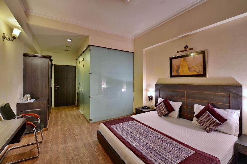 โฮเทลชอพัล กูโกน Hotel คูร์เคาน์ ภายนอก รูปภาพ